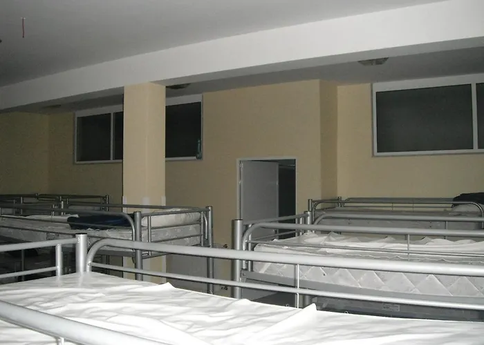 Casa Da Encosta - Quinta Da Costa Hostel